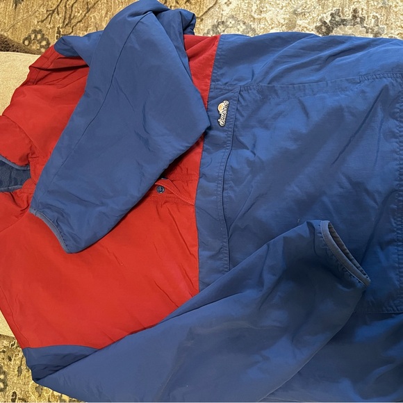 Chubbies Reversible Deep Red and Navy Blue Pullover Jacket, size Medium - Picture 7 of 12